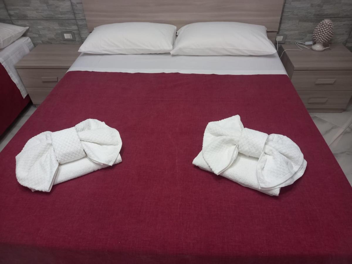 ナポリ Piano Terra Bed & Breakfast エクステリア 写真